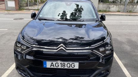 Citroën C4 • 2021 • 60,000 km