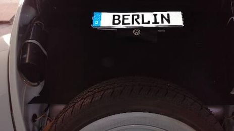 Volkswagen Beetle • 2004 • 5,900 km