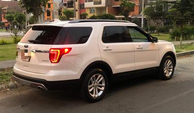 Ford Explorer • 2017 • 51,500 km
