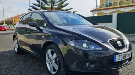 Seat Leon • 2006 • 256,000 km