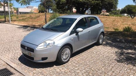 Fiat Grande Punto • 2006 • 250,000 km