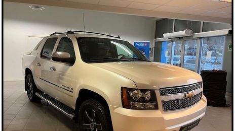 Chevrolet Avalanche • 2012 • 97,021 km