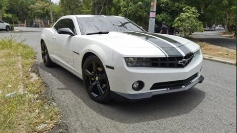 Chevrolet Camaro • 2013 • 90,000 km
