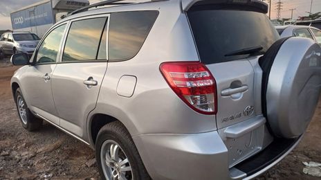 Toyota RAV4 • 2011 • 43 km