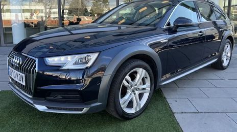 Audi A4 Allroad • 2018 • 102,000 km