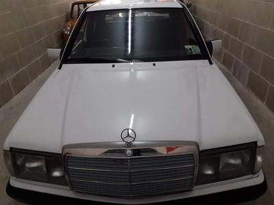 Mercedes-Benz 190 E • 1988 • 138,309 km