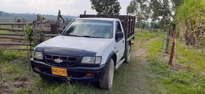 Chevrolet Luv • 2000 • 150,000 km