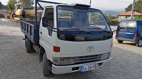 Toyota Dyna • 2009 • 145,000 km