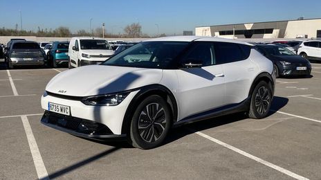 Kia Cee`d • 2024 • 8,150 km