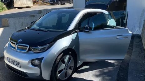 BMW i3 • 2015 • 93,207 km