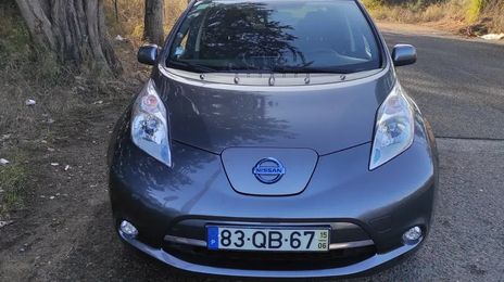 Nissan Leaf • 2015 • 140,000 km