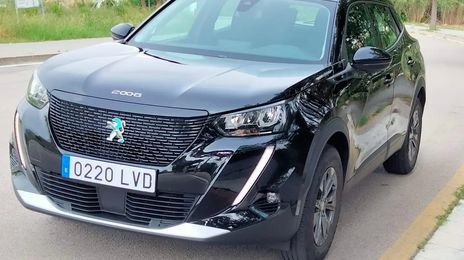 Peugeot 2008 • 2021 • 18,000 km