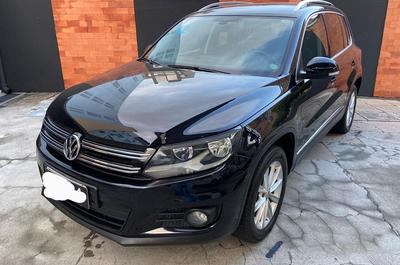 Volkswagen Tiguan • 2012 • 105,000 km