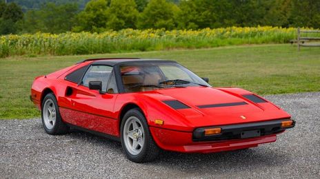 Ferrari 488 GTB • 1983 • 19,000 km