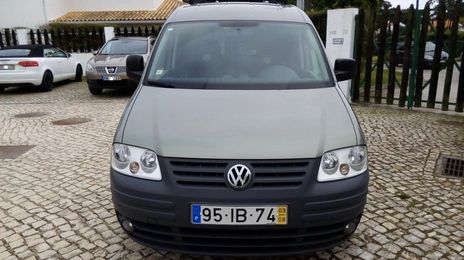 Volkswagen Caddy • 2009 • 14,000 km