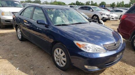 Toyota Camry • 2004 • 10,000 mi