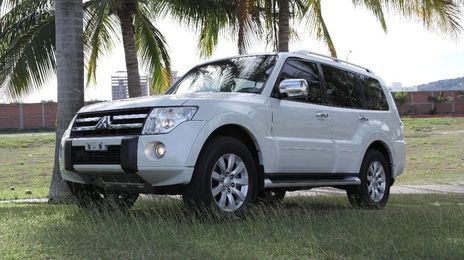 Mitsubishi Montero • 2011 • 120,000 km