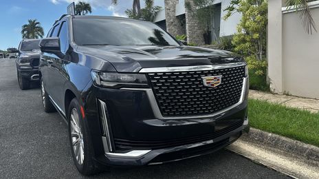 Cadillac Escalade • 2023 • 31,500 mi