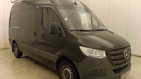 Mercedes-Benz Sprinter • 2021 • 236,000 km