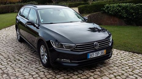 Volkswagen Vanagon • 2017 • 60,000 km