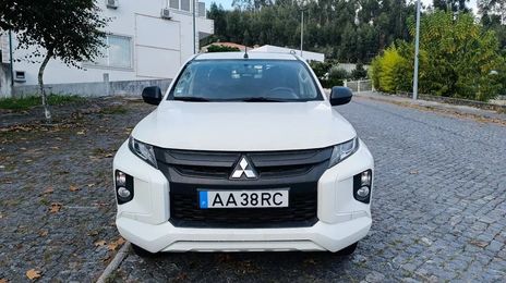 Mitsubishi L200 • 2020 • 28,000 km