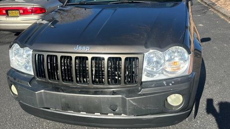 Jeep Cherokee • 2005 • 195 mi