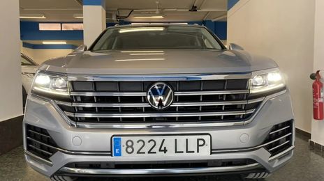 Volkswagen Touareg • 2021 • 100,000 km