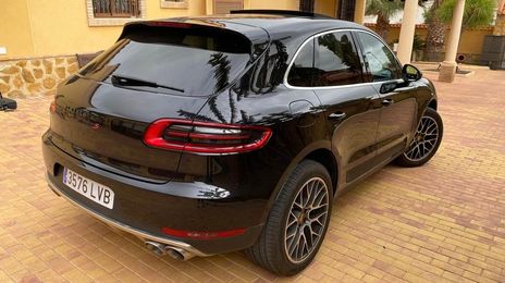 Porsche Macan • 2015 • 115,000 km