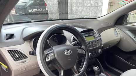 Hyundai Tucson • 2015 • 136 mi