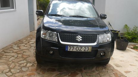 Suzuki Grand Vitara XL-7 • 2011 • 125,000 km
