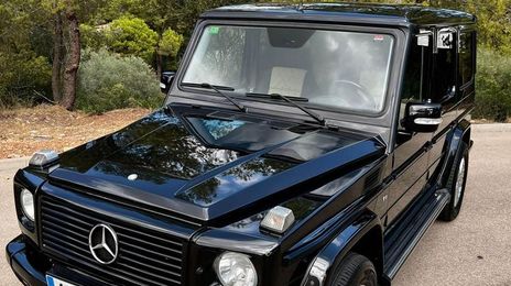 Mercedes-Benz G-Class • 2005 • 200,000 km