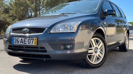 Ford Focus • 2005 • 200,000 km