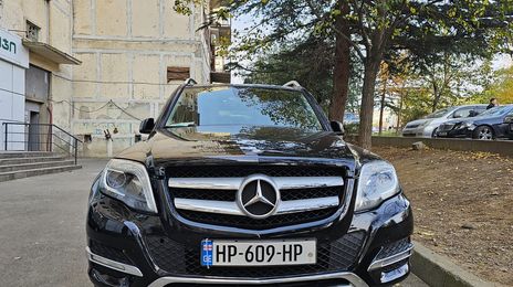 Mercedes-Benz GLK • 2015 • 210,000 km