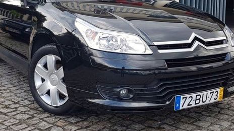Citroën C4 • 2006 • 100,000 km