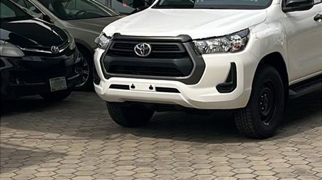 Toyota Hilux • 2024 • 30,000 km