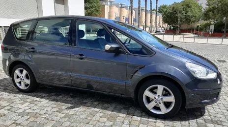 Ford S-Max • 2007 • 162,000 km
