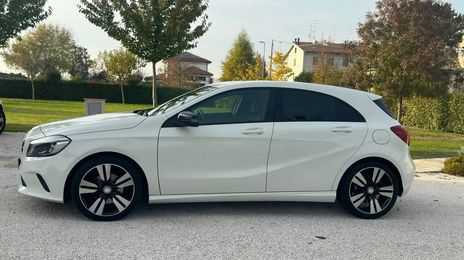 Mercedes-Benz A • 2016 • 98,206 km