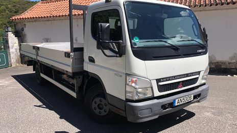 Mitsubishi Fuso canter • 2009 • 280,000 km