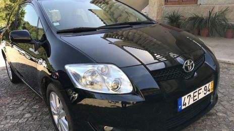 Toyota Auris • 2007 • 185,000 km