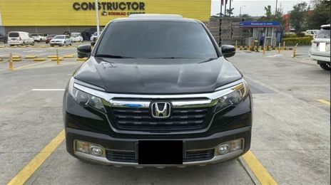 Honda Ridgeline • 2017 • 94,000 km