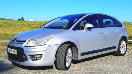 Citroën C4 • 2009 • 241,000 km