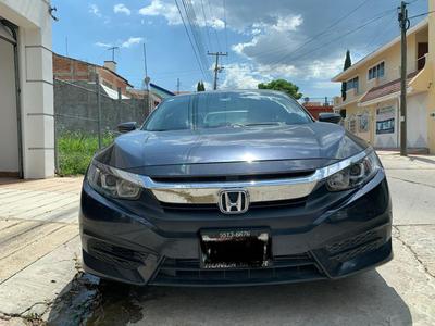 Honda Civic • 2016 • 69,600 km