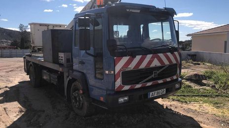 Volvo 850 • 2001 • 250,000 km