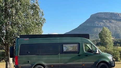 Mercedes-Benz Sprinter • 2019 • 156,000 km