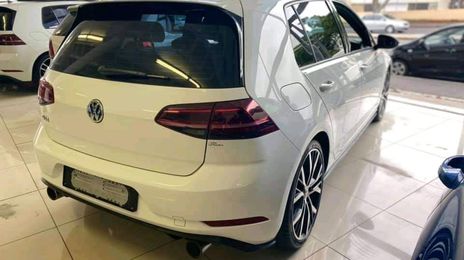 Volkswagen Golf GTI • 2017 • 83,000 km