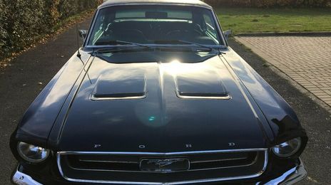 Ford Mustang • 1967 • 7,603 km