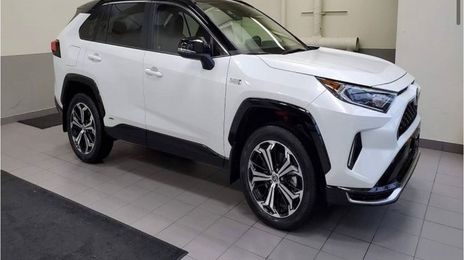 Toyota RAV4 Hybrid • 2021 • 20,451 km