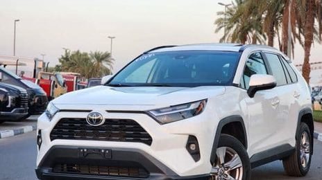 Toyota RAV4 Hybrid • 2022 • 45,000 km