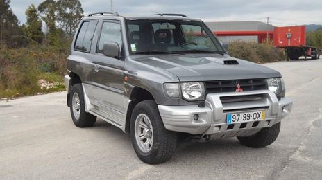 Mitsubishi Pajero • 2000 • 250,000 km