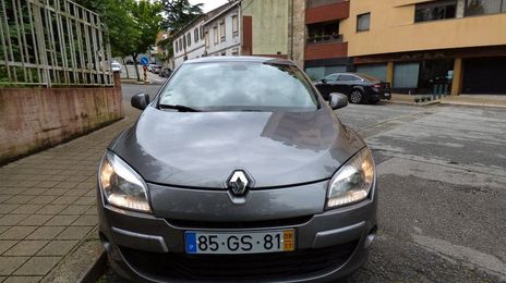 Renault Mégane • 2008 • 249,999 km